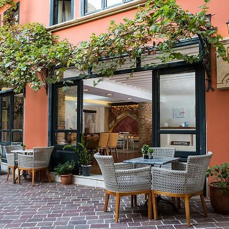 Vranas Ambiance Hotel Chania  Exteriör bild