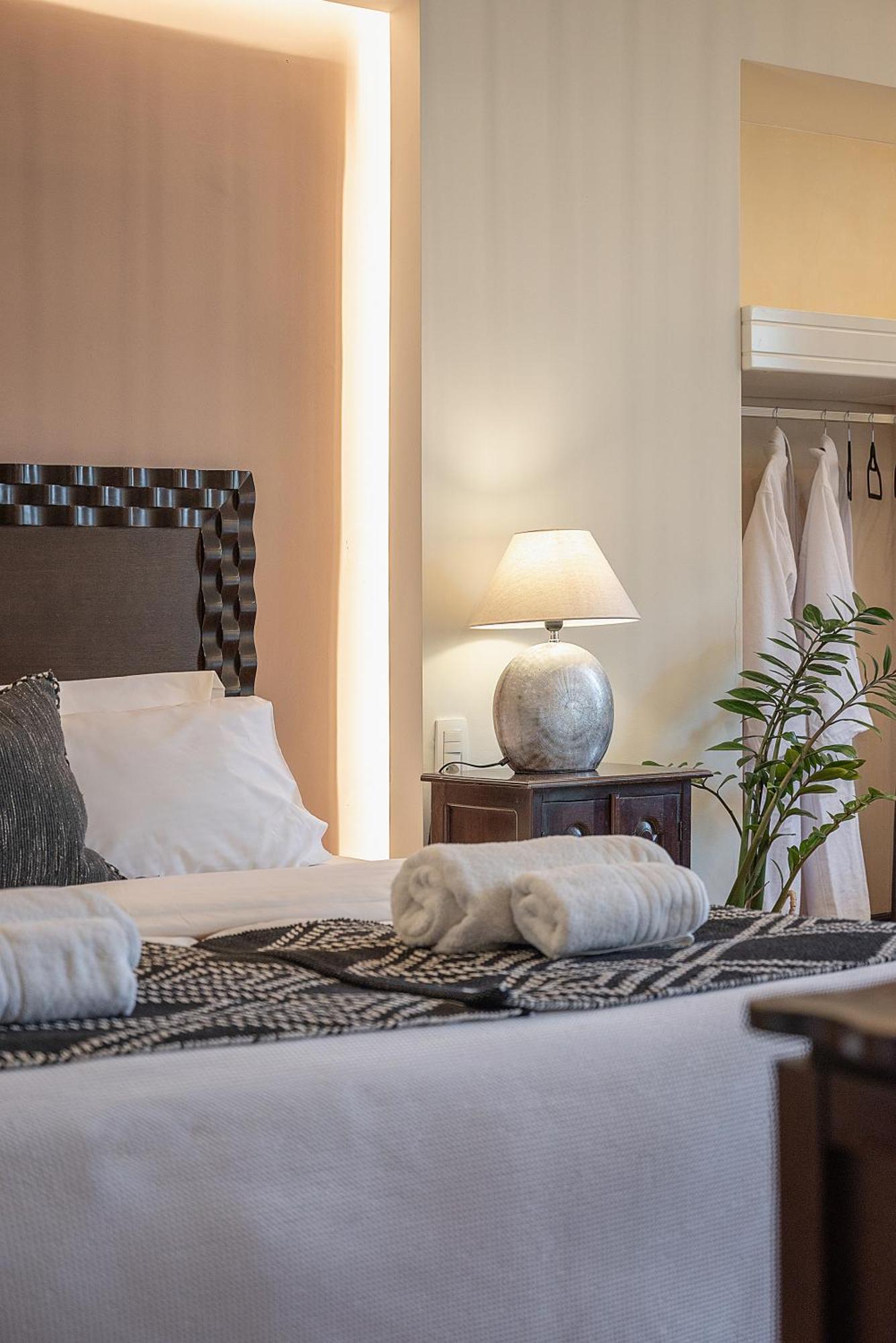 Vranas Ambiance Hotel Chania  Exteriör bild