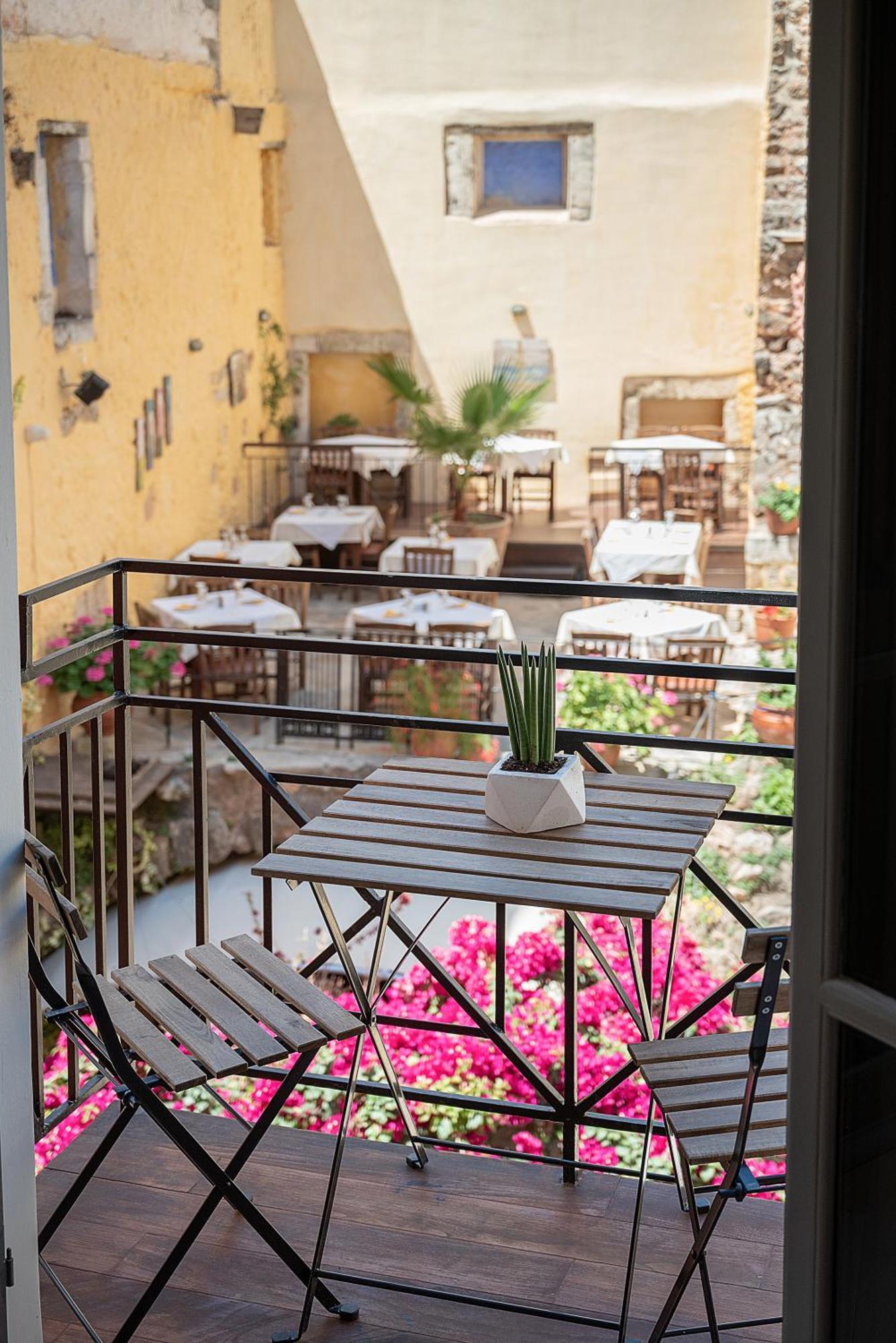 Vranas Ambiance Hotel Chania  Exteriör bild